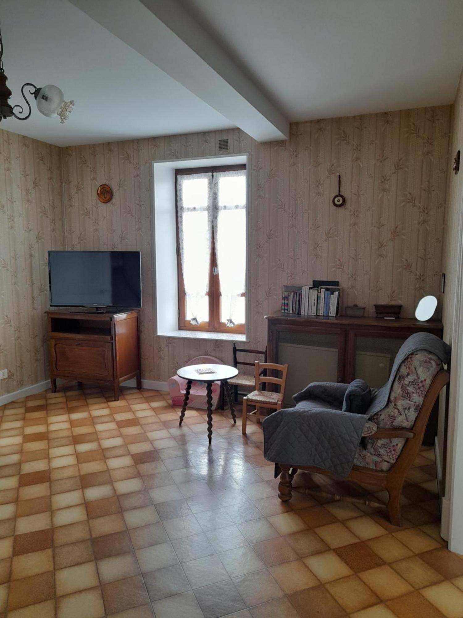 Maison Proche Le Pal 4Kms Thiel-sur-Acolin Exterior photo
